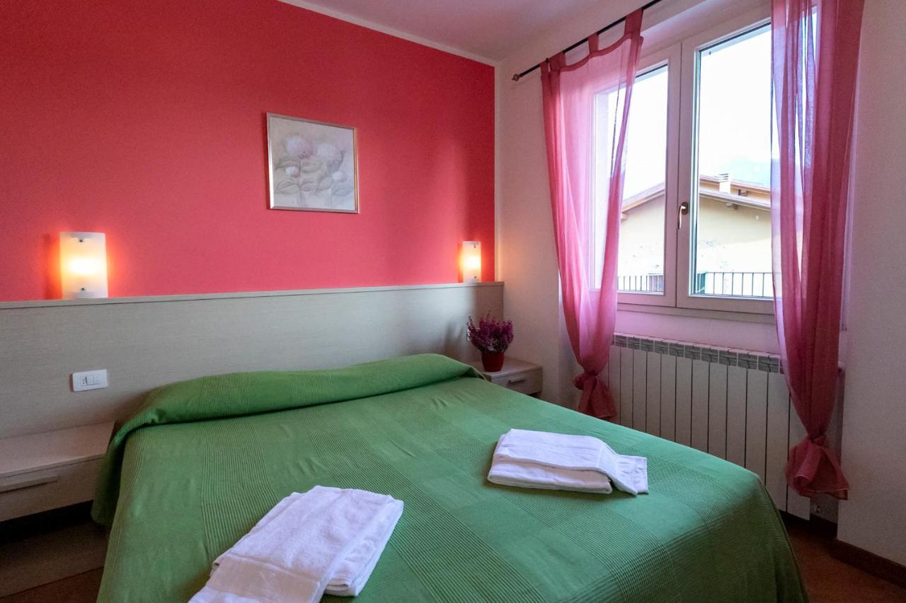 La Collina Degli Ulivi Apartment Vercana Exterior photo